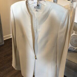 KASPER WHITE SET SKIRT AND JACKET SIZE 6P